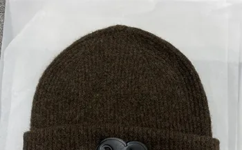 Unisex Tople pletene Kape 2021 Nova moda Univerzalne slova vuna mješavina Ženske i muške Kape za Ulice Jesen Zima